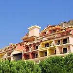فندق Baia Taormina & فورتْسا داغْرو