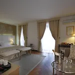 Baia Taormina & فندق 4*