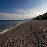 Baia Taormina & 4*