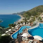 Baia Taormina & فندق
