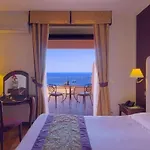 Baia Taormina & فندق 4*
