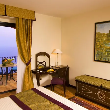 Baia Taormina & Hotel Forza dʼAgro