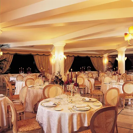 Baia Taormina & 4* Forza dʼAgro