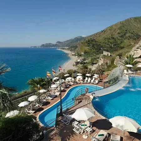 Baia Taormina & 호텔